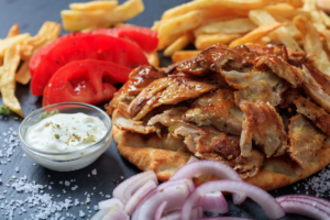 Gyros mit Tzatziki